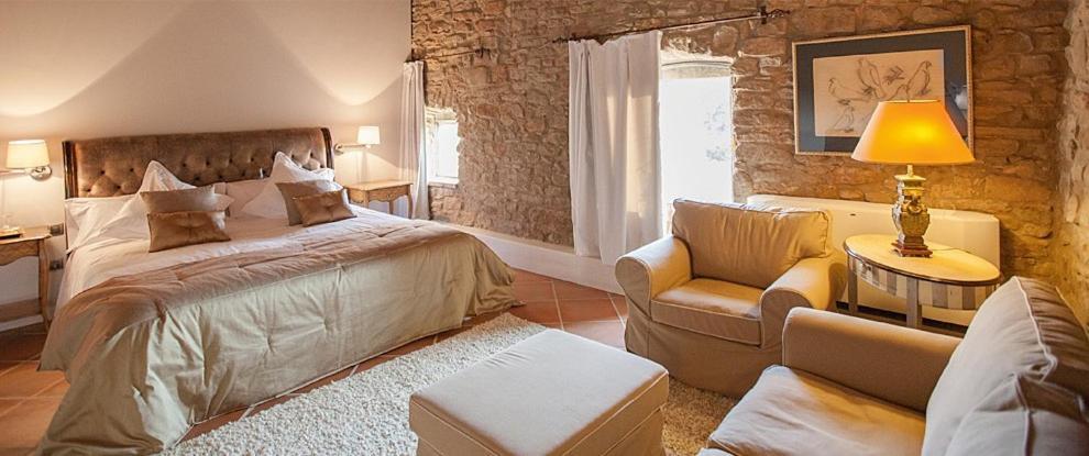Hotel La Garriga De Castelladral Esterno foto