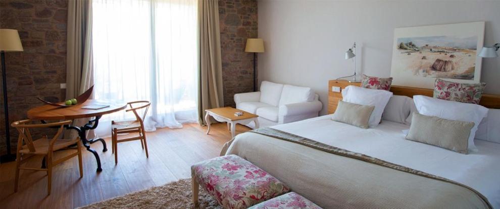 Hotel La Garriga De Castelladral Esterno foto