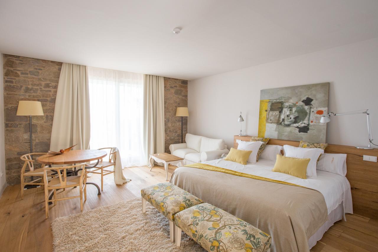 Hotel La Garriga De Castelladral Esterno foto