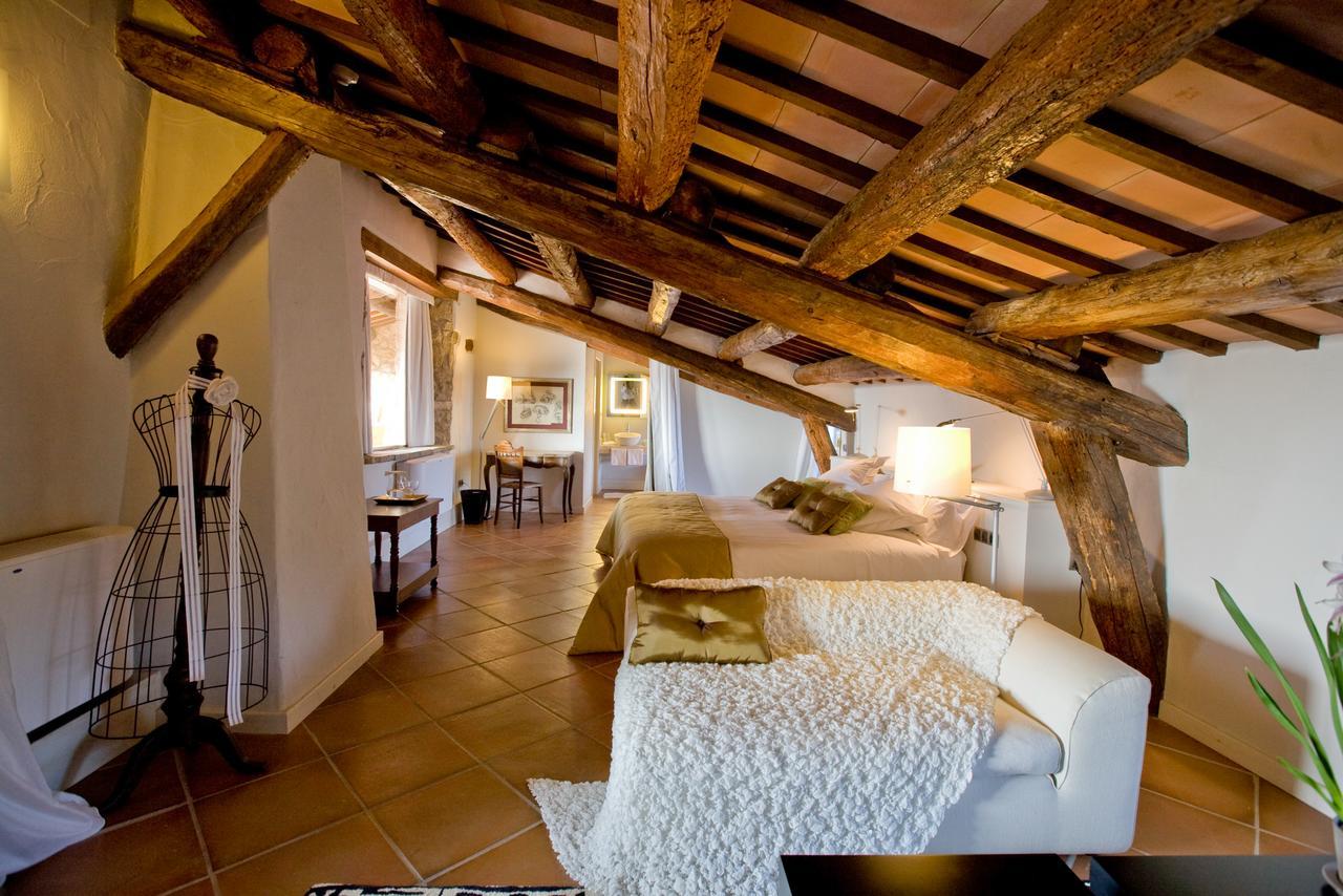 Hotel La Garriga De Castelladral Esterno foto